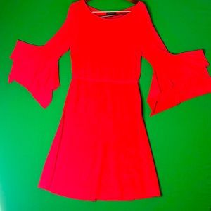 BANANA REPUBLIC HOT PINK dress. 3/4 Bell sleeves, calf length. Size Medium